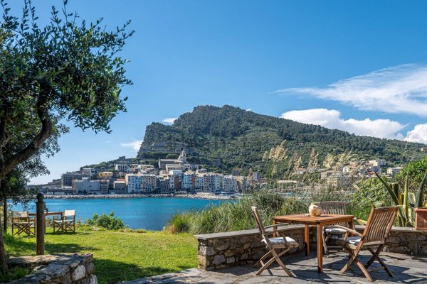 casa indipendente in vendita a Portovenere