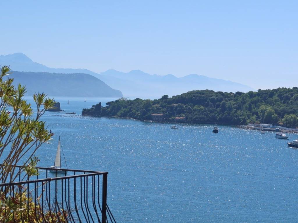 appartamento in vendita a Portovenere