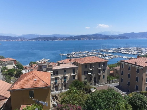 appartamento in vendita a Portovenere in zona Fezzano