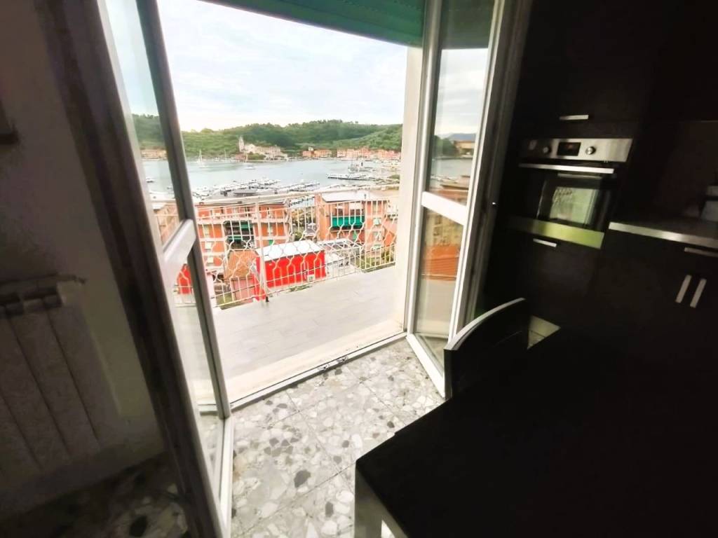 appartamento in vendita a Portovenere in zona Le Grazie