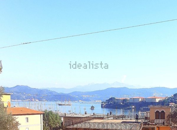 appartamento in vendita a Portovenere in zona Le Grazie