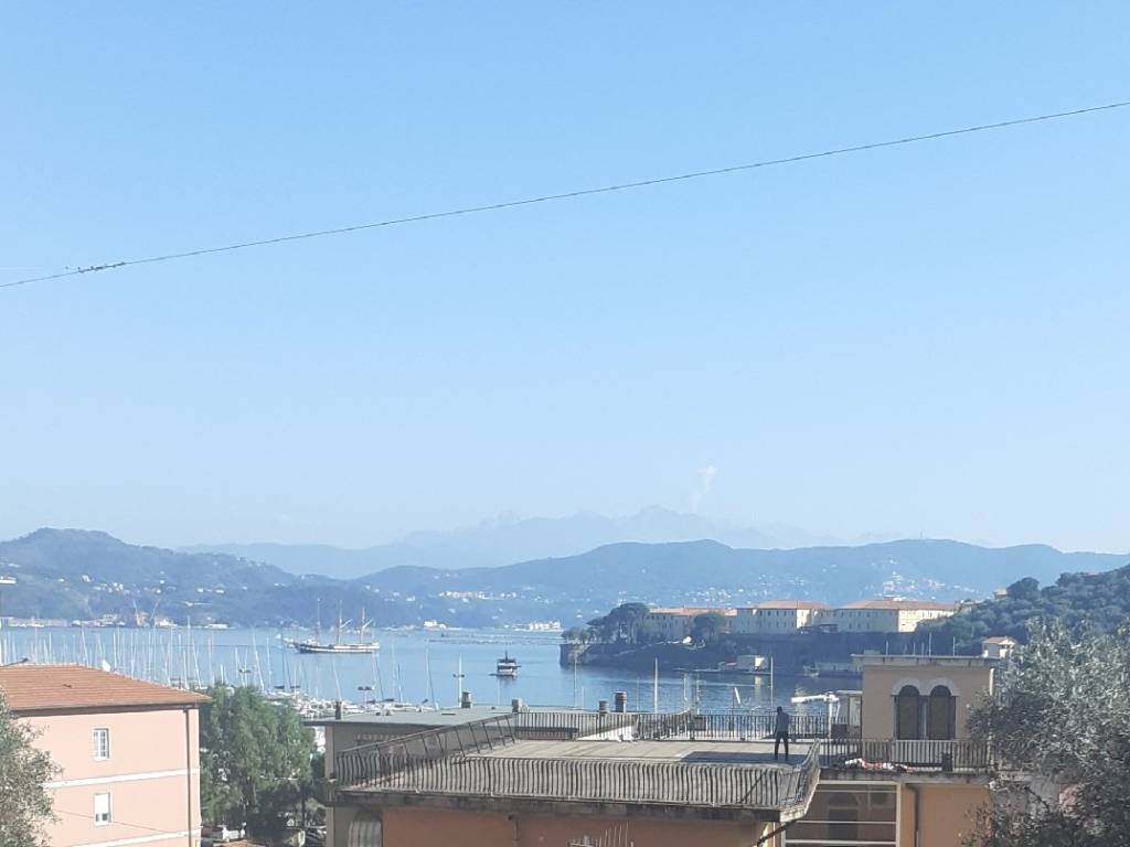appartamento in vendita a Portovenere in zona Le Grazie