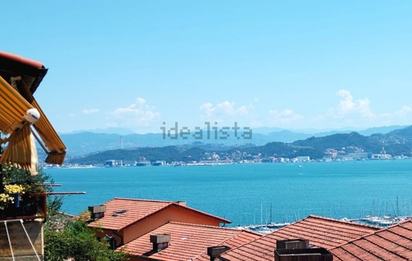 appartamento in vendita a Portovenere in zona Fezzano