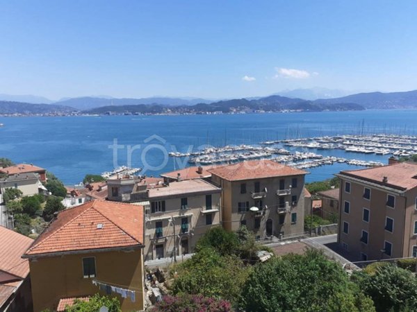 appartamento in vendita a Portovenere in zona Fezzano