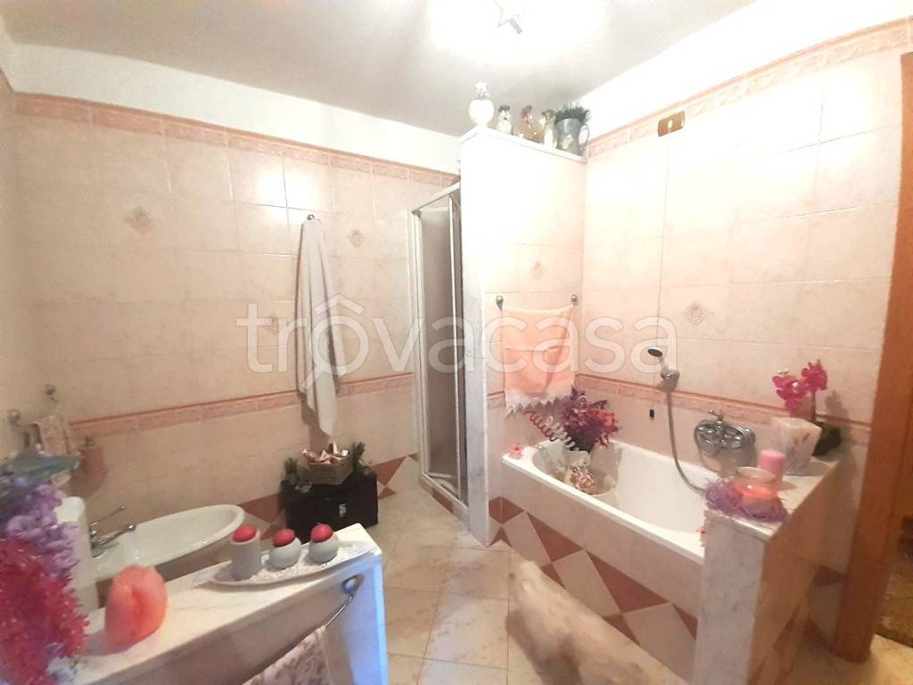 appartamento in vendita a Portovenere in zona Fezzano