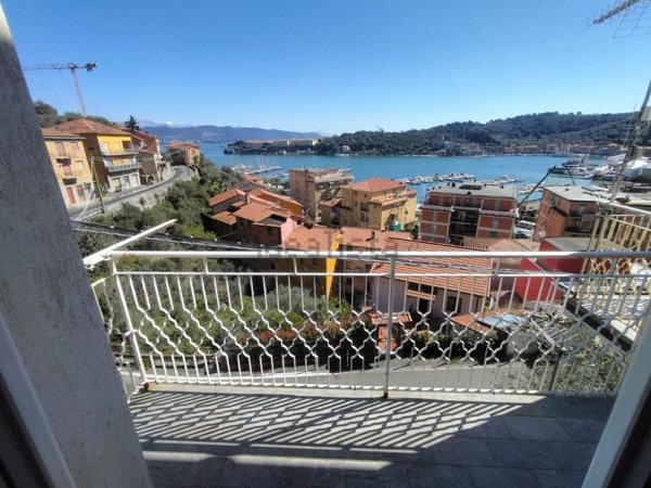 appartamento in vendita a Portovenere in zona Le Grazie