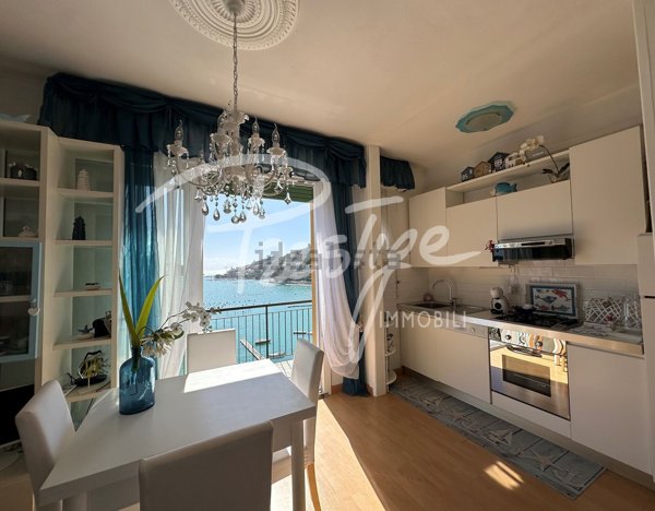 appartamento in vendita a Portovenere