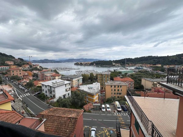 appartamento in vendita a Portovenere in zona Le Grazie