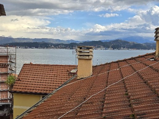 appartamento in vendita a Portovenere in zona Fezzano