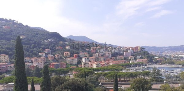 appartamento in vendita a Portovenere in zona Fezzano