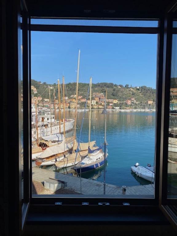 appartamento in vendita a Portovenere in zona Le Grazie