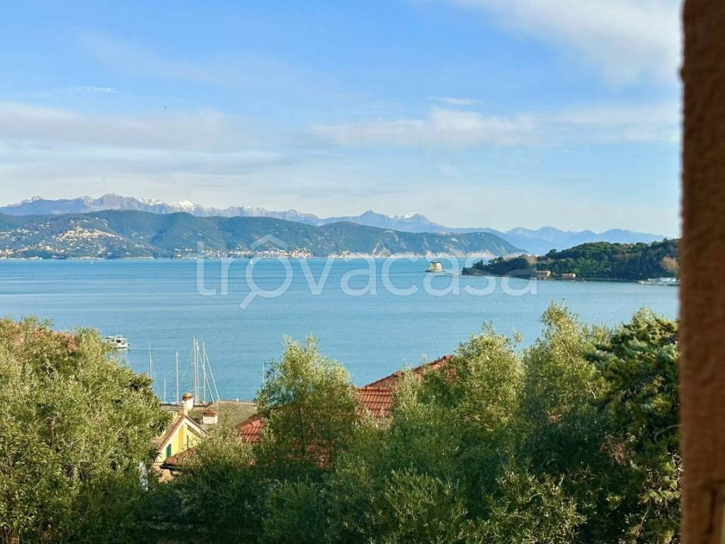 appartamento in vendita a Portovenere