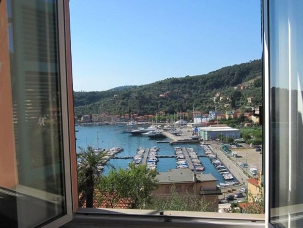 appartamento in vendita a Portovenere in zona Le Grazie