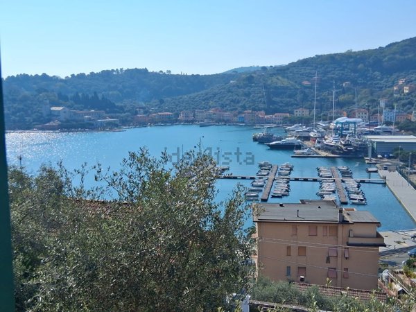 appartamento in vendita a Portovenere in zona Le Grazie