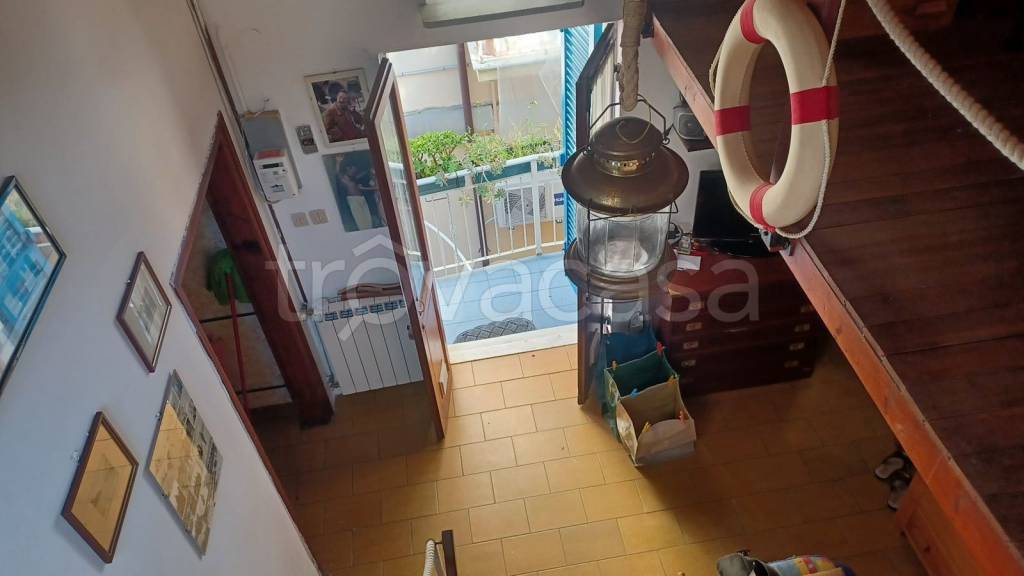appartamento in vendita a Portovenere in zona Le Grazie