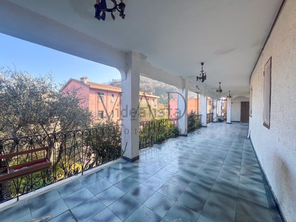 appartamento in vendita a Portovenere in zona Le Grazie