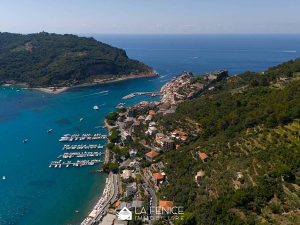 casa indipendente in vendita a Portovenere