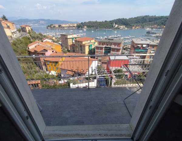 appartamento in vendita a Portovenere in zona Le Grazie
