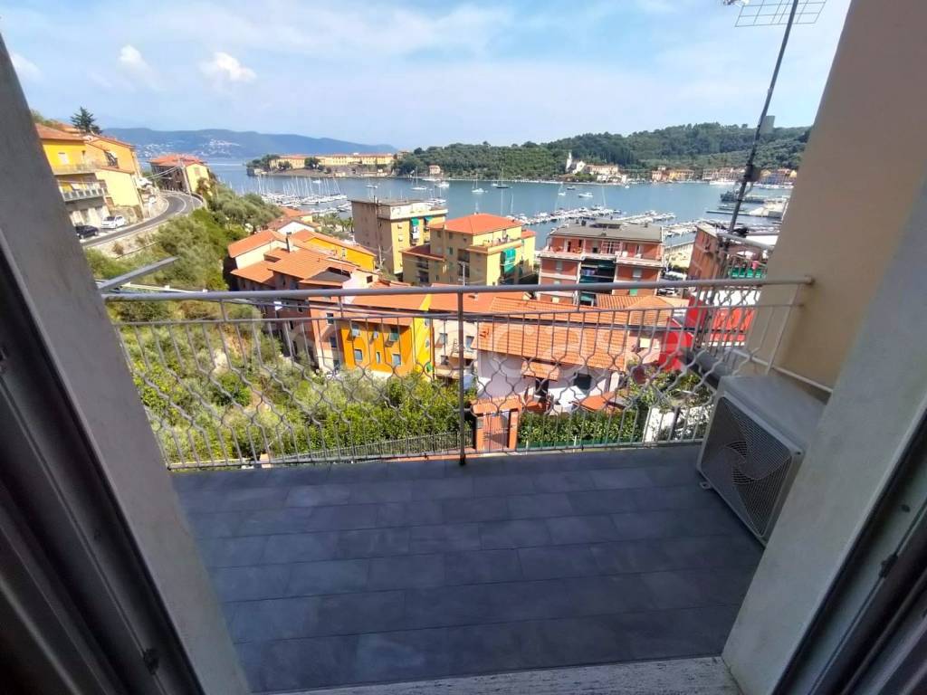 appartamento in vendita a Portovenere in zona Le Grazie