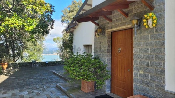 casa indipendente in vendita a Portovenere