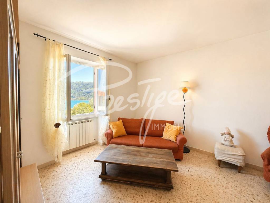 appartamento in vendita a Portovenere