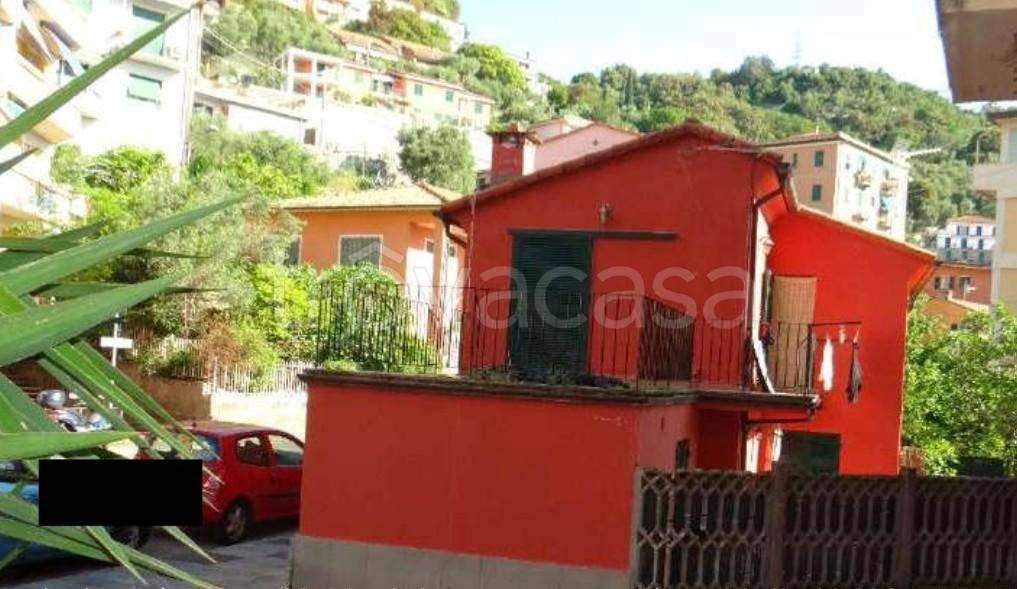 casa indipendente in vendita a Portovenere in zona Le Grazie