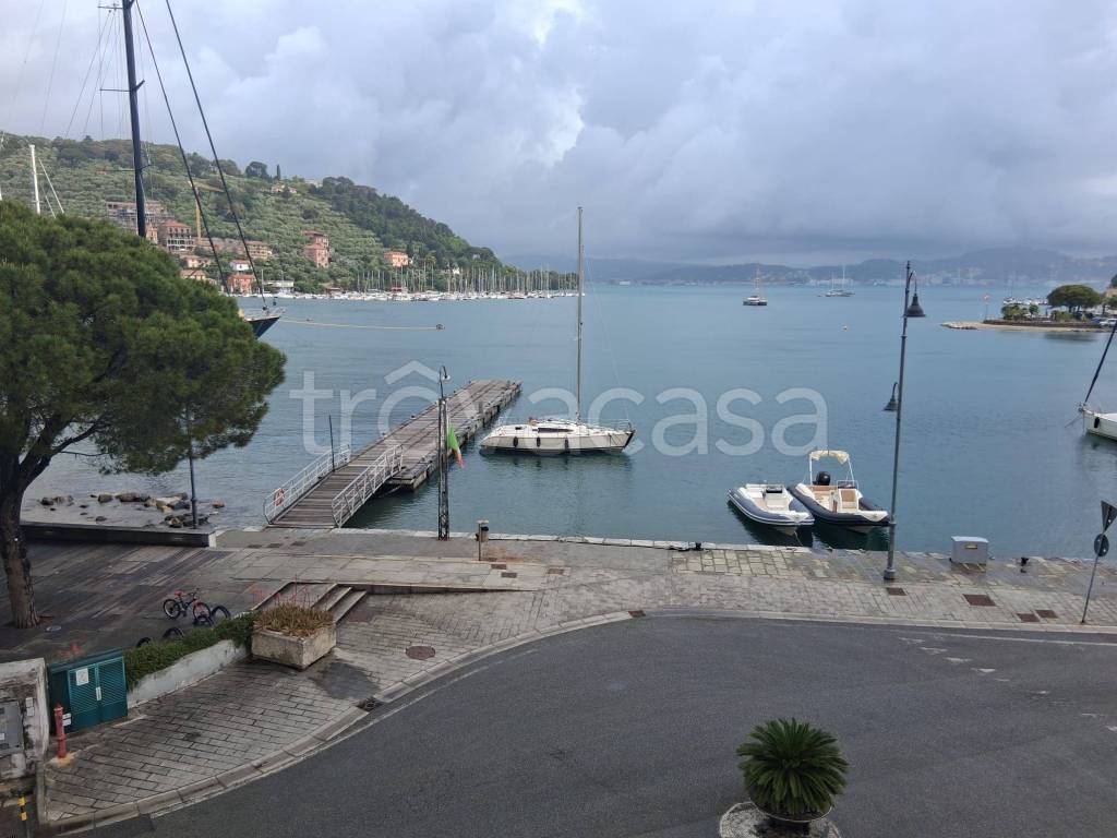 appartamento in vendita a Portovenere in zona Le Grazie