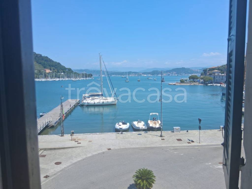 appartamento in vendita a Portovenere in zona Le Grazie