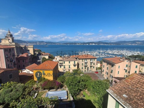 appartamento in vendita a Portovenere in zona Fezzano