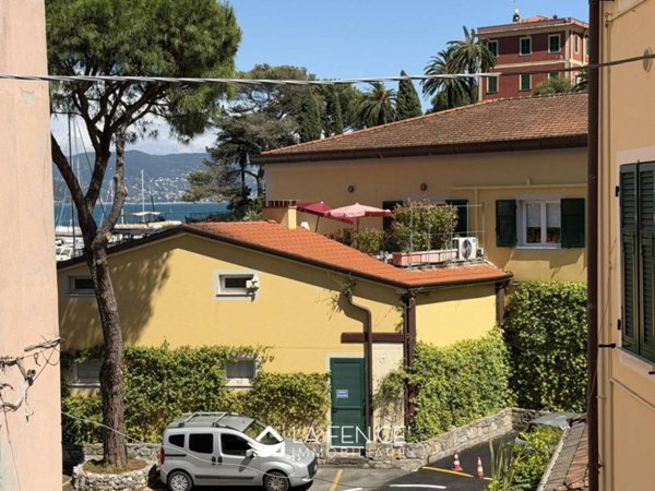 appartamento in vendita a Portovenere in zona Fezzano