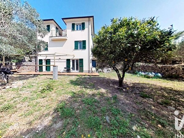 casa indipendente in vendita a Portovenere in zona Le Grazie