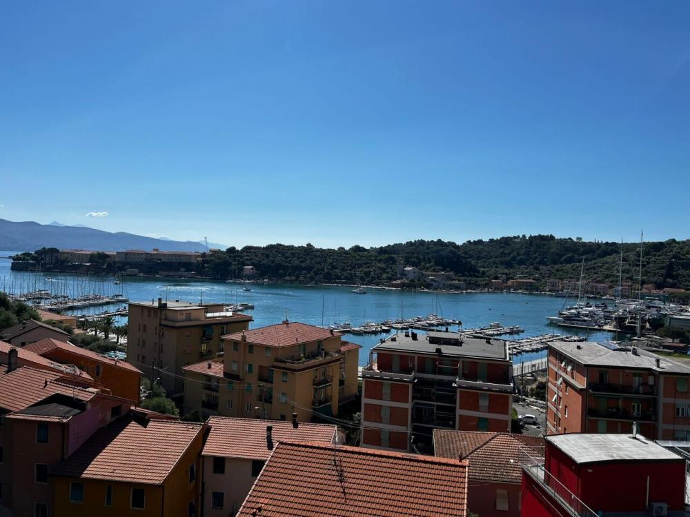 appartamento in vendita a Portovenere in zona Le Grazie