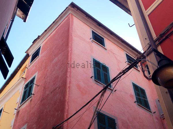 appartamento in vendita a Portovenere in zona Fezzano