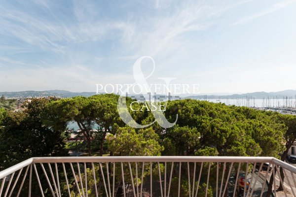 appartamento in vendita a Portovenere in zona Fezzano