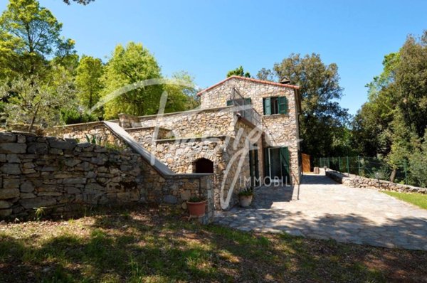 casa indipendente in vendita a Portovenere in zona Le Grazie