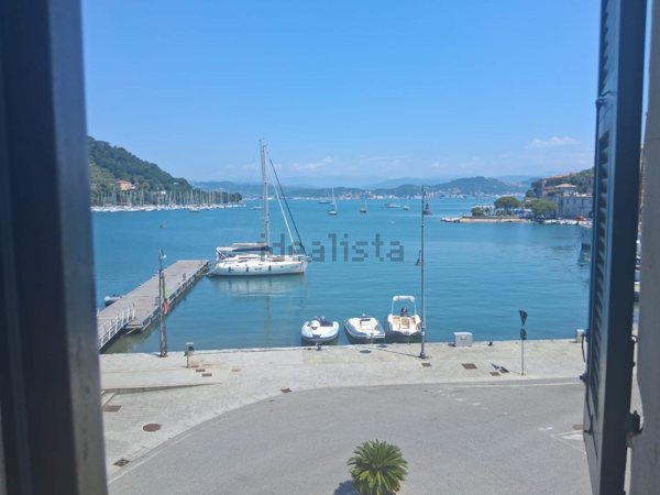 appartamento in vendita a Portovenere in zona Le Grazie