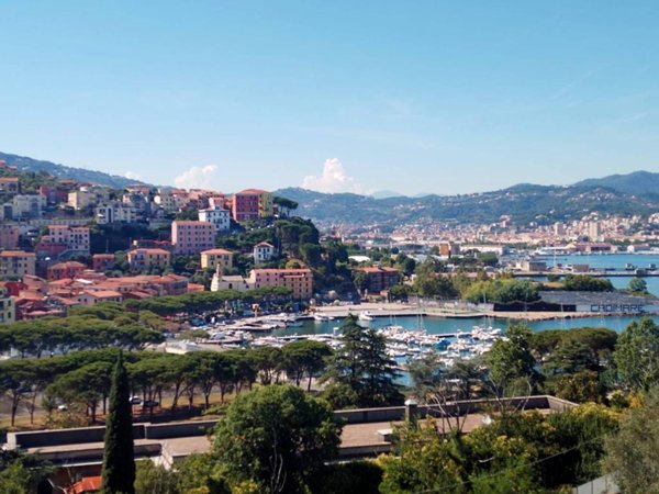 appartamento in vendita a Portovenere in zona Fezzano