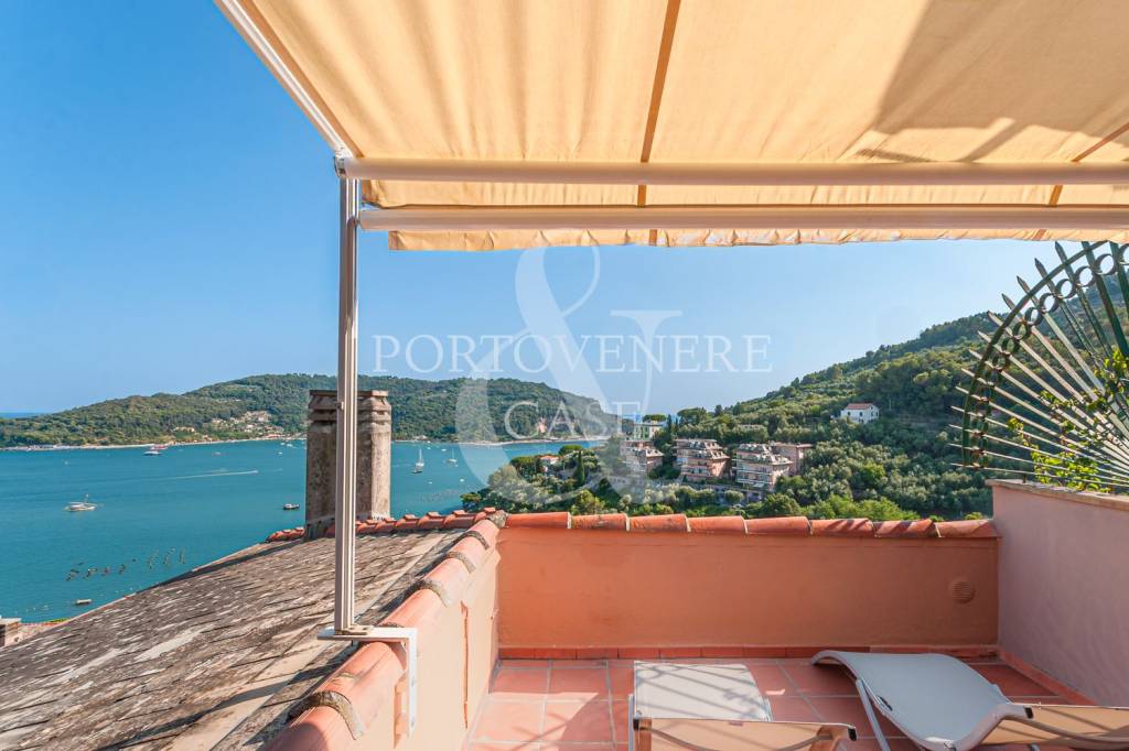 appartamento in vendita a Portovenere