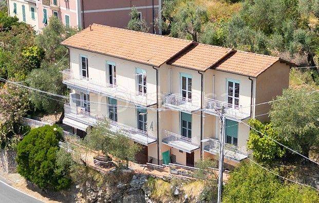 appartamento in vendita a Portovenere in zona Le Grazie