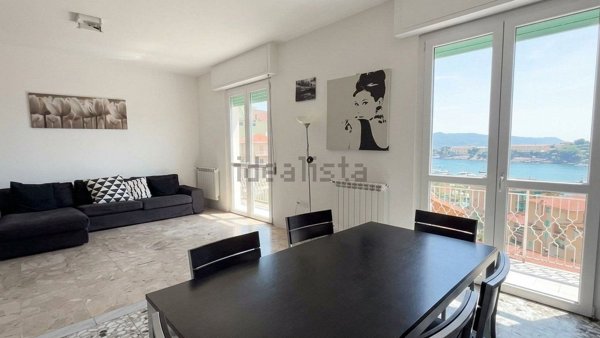 appartamento in vendita a Portovenere in zona Le Grazie
