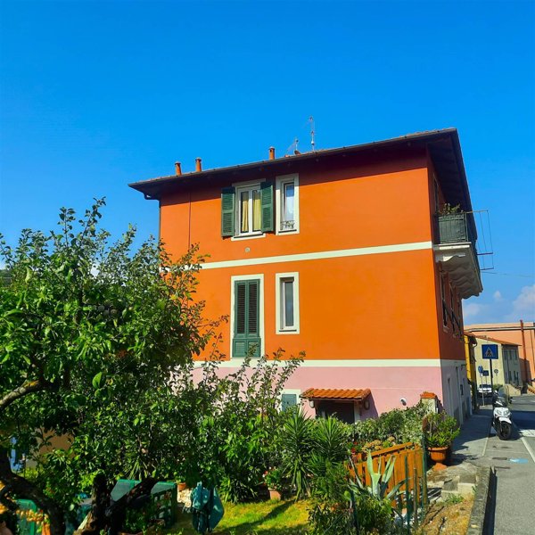 appartamento in vendita a Portovenere in zona Le Grazie
