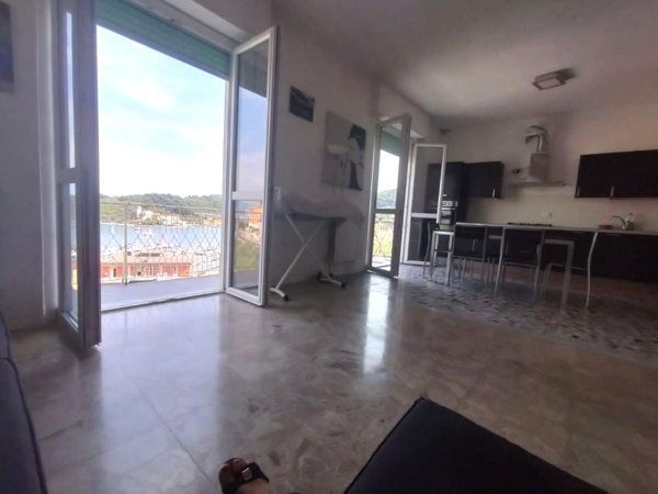 appartamento in vendita a Portovenere in zona Le Grazie