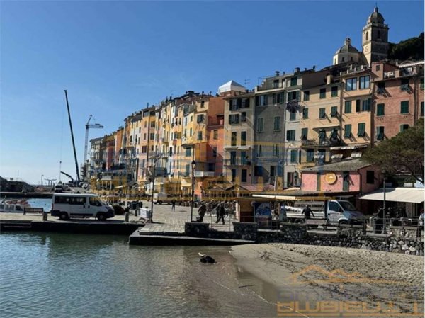 appartamento in vendita a Portovenere in zona Fezzano
