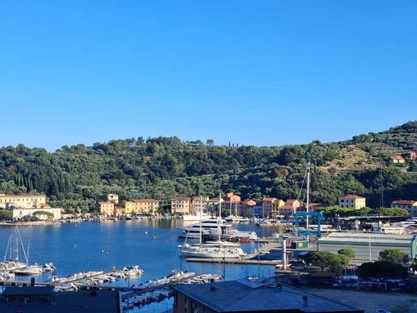 appartamento in vendita a Portovenere in zona Le Grazie