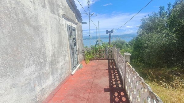 casale in vendita a Portovenere in zona Fezzano