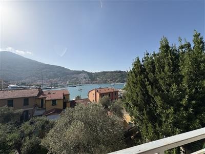 casa indipendente in vendita a Portovenere in zona Le Grazie