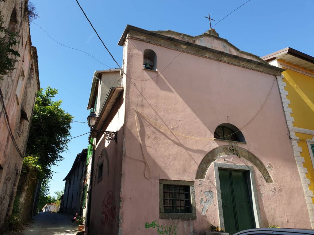 casa indipendente in vendita a Riccò del Golfo di Spezia