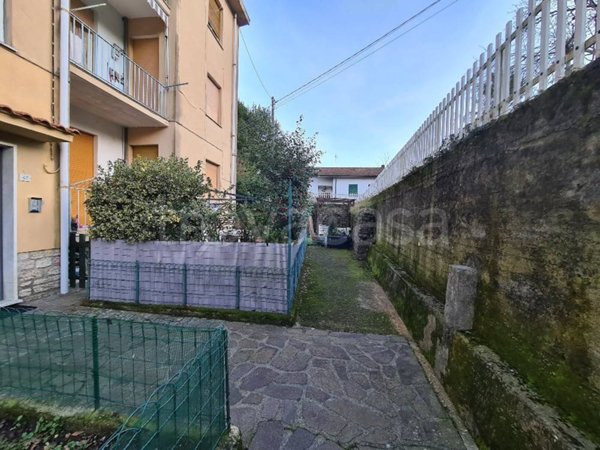 appartamento in vendita a Riccò del Golfo di Spezia in zona San Benedetto