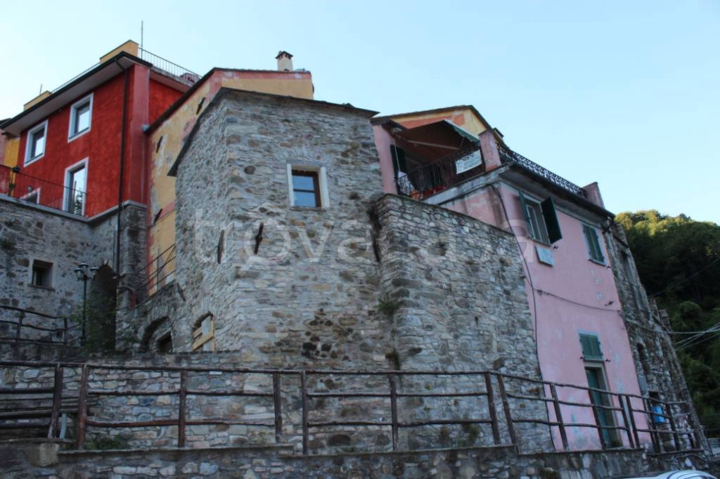 casa indipendente in vendita a Riccò del Golfo di Spezia in zona San Benedetto