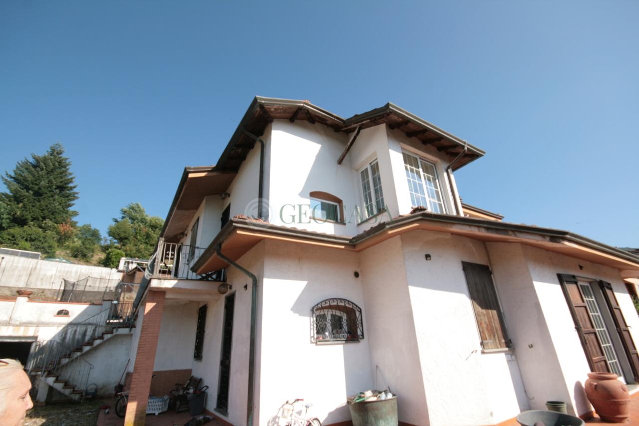 casa indipendente in vendita a Riccò del Golfo di Spezia